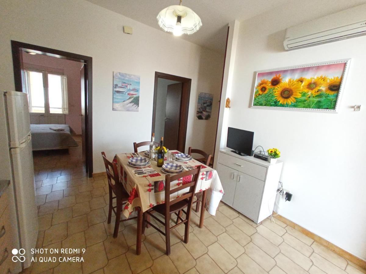 Residence Poseidon Lido Marini Kültér fotó